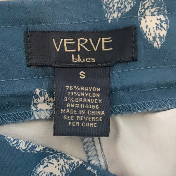 Verve Pull-On Ankle Pants - Picture 4 of 8